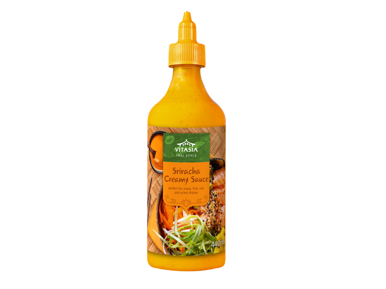 Sriracha kreminis padažas geltoname butelyje, puikiai tinka mėsai, žuviai, ryžiams ir kitiems patiekalams.
