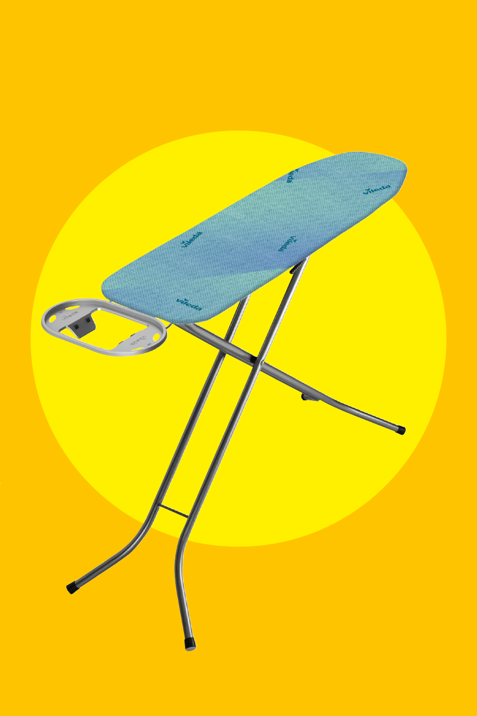 Mėlyna lyginimo lenta su pilku rėmu ir geltonu fonu.