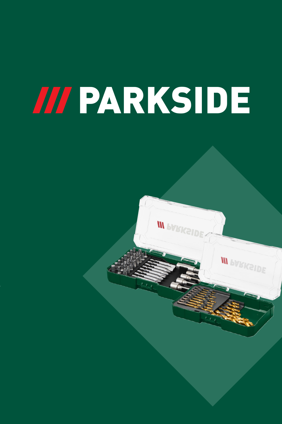 Du atviri įrankių rinkiniai su grąžtais ir antgaliais ant tamsiai žalio fono.