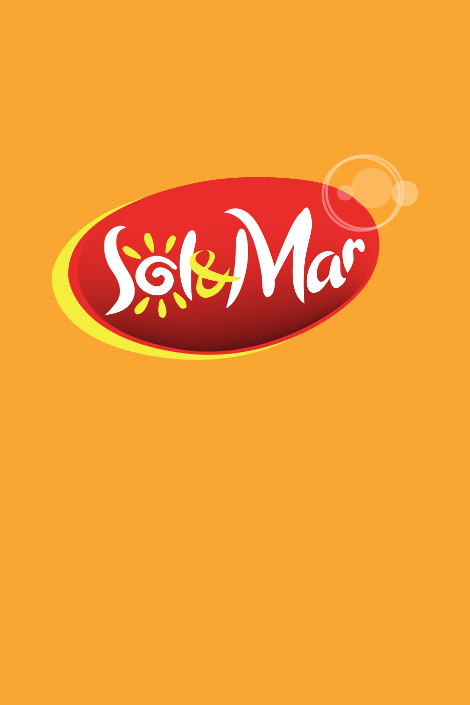 Raudonas ovalus logotipas su baltu užrašu „Sol & Mar“ ir stilizuota saule oranžiniame fone.