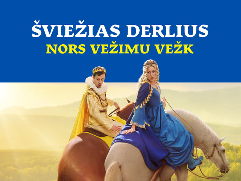 Du žmonės, apsirengę karališkais drabužiais, jojantys ant arklių, su užrašu „Šviežias derlius nors vežimu vežk“.