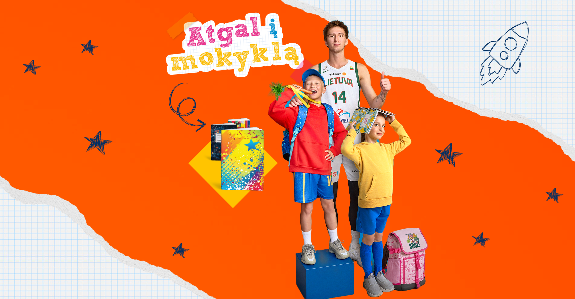 Mokyklinių prekių katalogas 2026 m. su krepšininku ir vaikais, mokyklos tema.