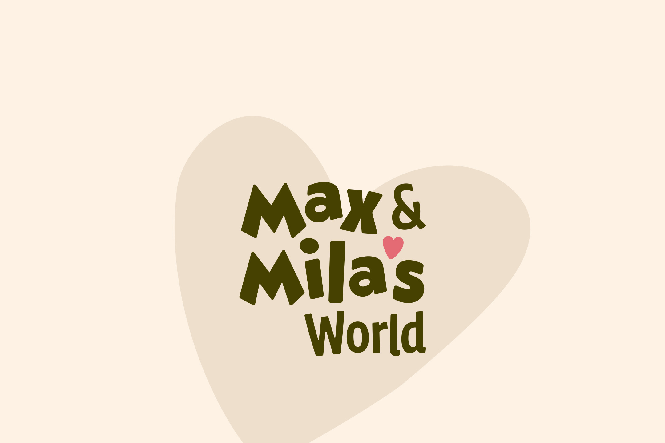 Logotipas su užrašu 'Max & Mila's World' šviesiame fone su širdelės motyvu.